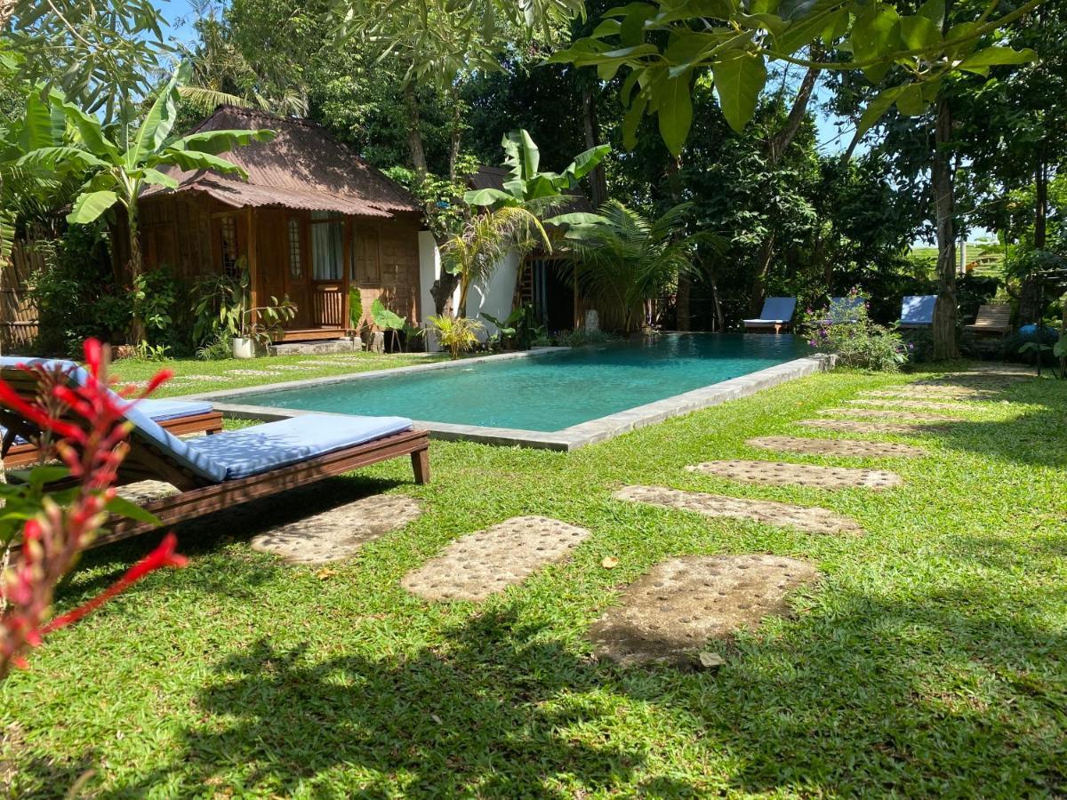 Mahamustika Riverside Canggu Exteriör bild