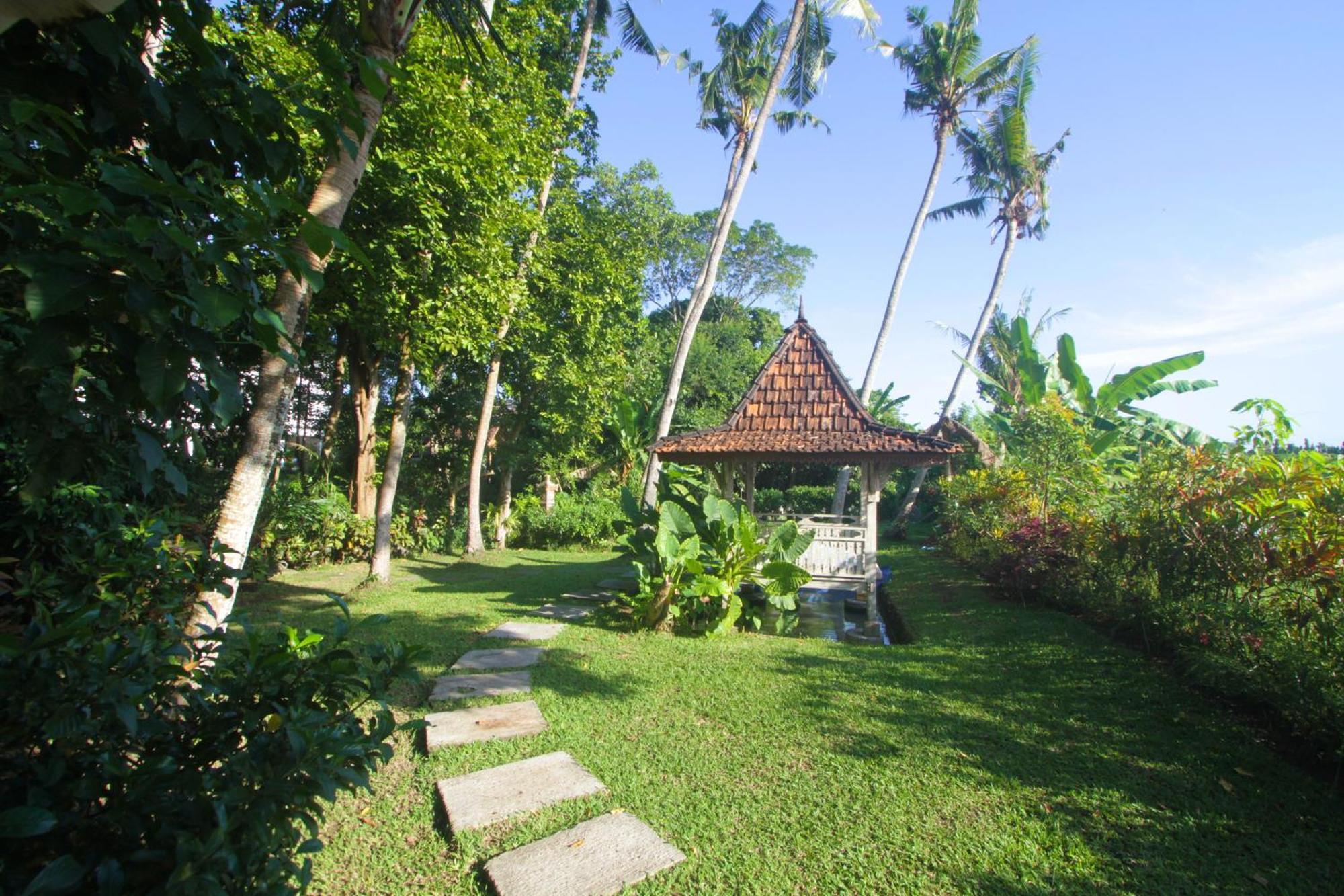 Mahamustika Riverside Canggu Exteriör bild